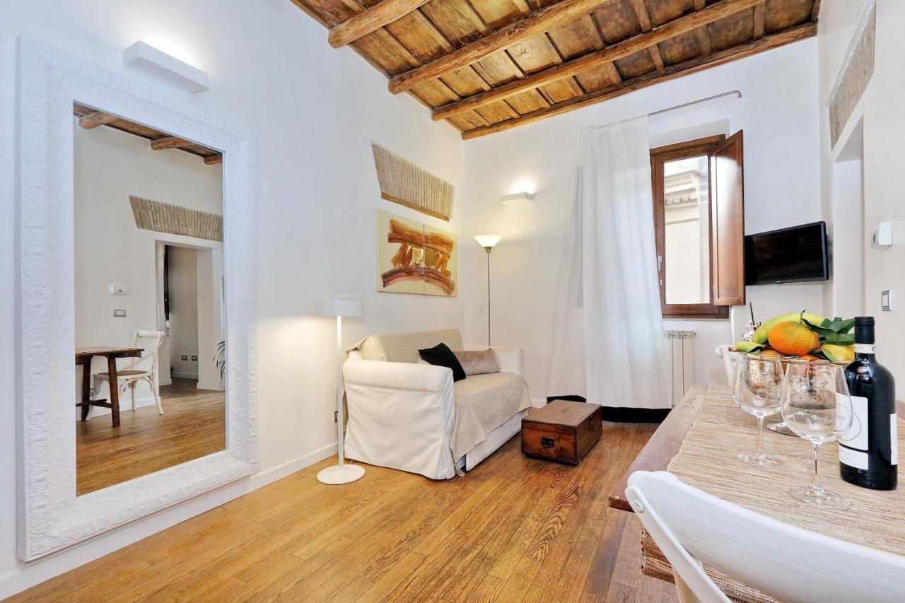 Flatinrome Boutique Navona Apartment ภายนอก รูปภาพ