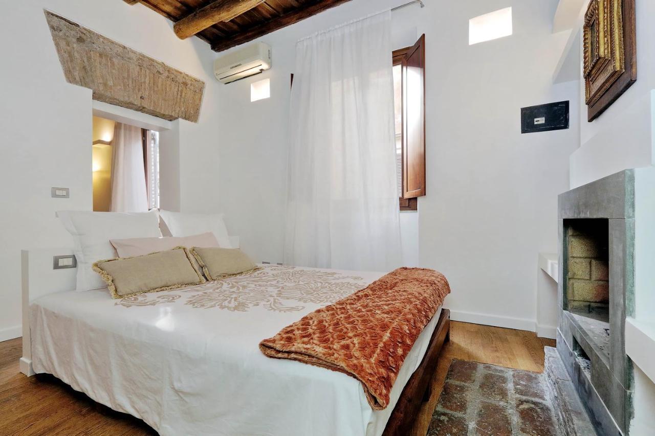 Flatinrome Boutique Navona Apartment ภายนอก รูปภาพ